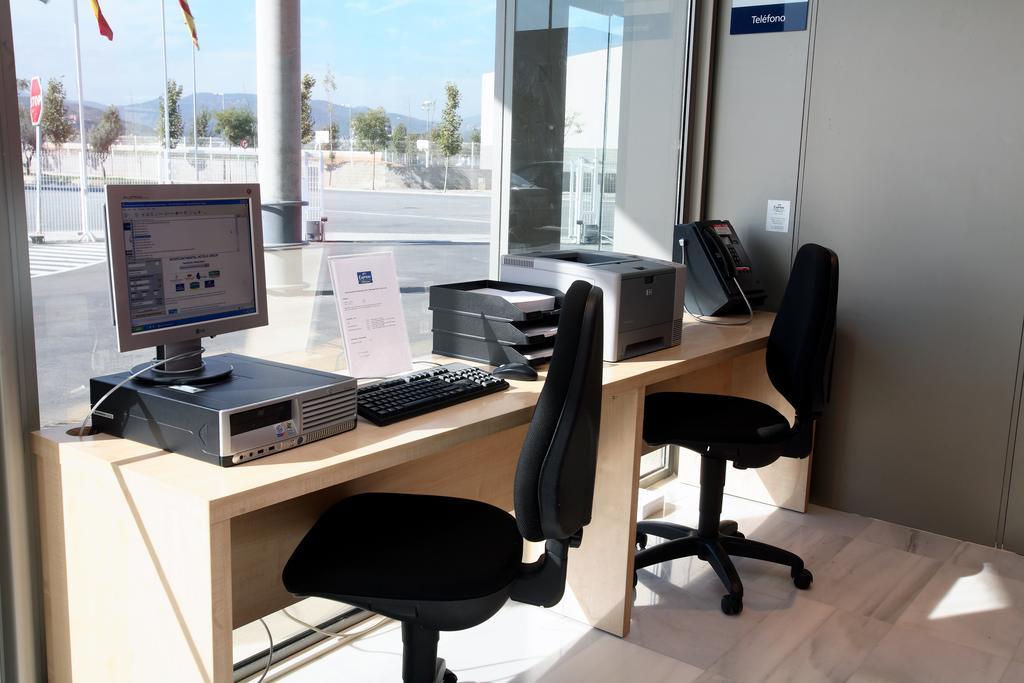 Holiday Inn Express Molins De Rei By Ihg Tiện nghi bức ảnh