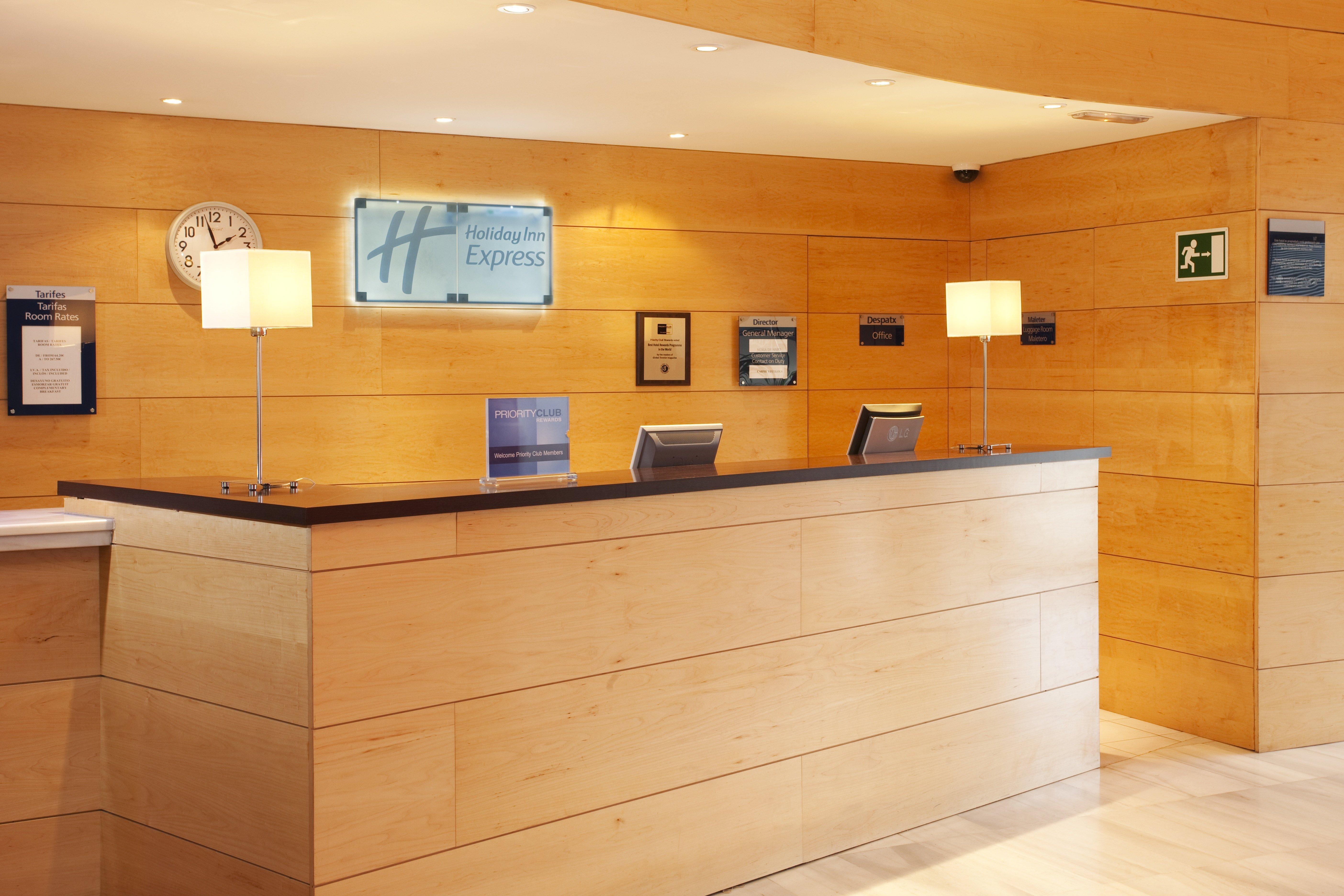 Holiday Inn Express Molins De Rei By Ihg Nội địa bức ảnh